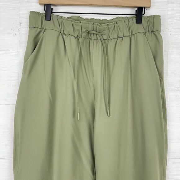 Lululemon Sz 12 Keep Moving Pant Stretch High Rise 7/8 Length Rosemary Green NEW - Picture 3 of 16
